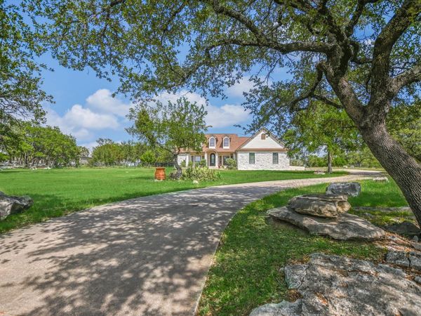 505 Vista View TRL , Spicewood, TX 78669