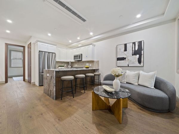 4 Haynes St, Unit 1, Boston, MA 02128