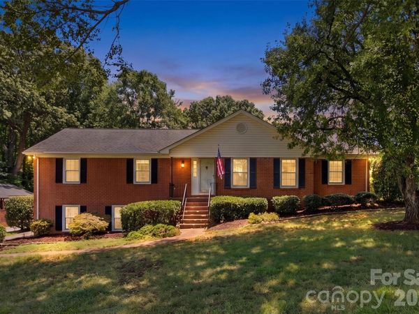 3101 Canterberry Drive , Gastonia, NC 28056