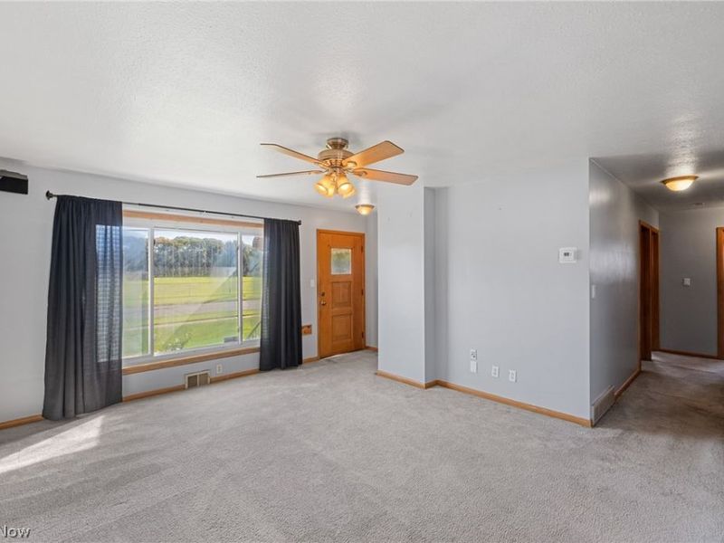 5630 Queens Highway, Parma, OH 44130 Photo 3