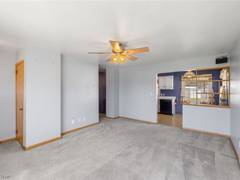 5630 Queens Highway, Parma, OH 44130 Photo 4