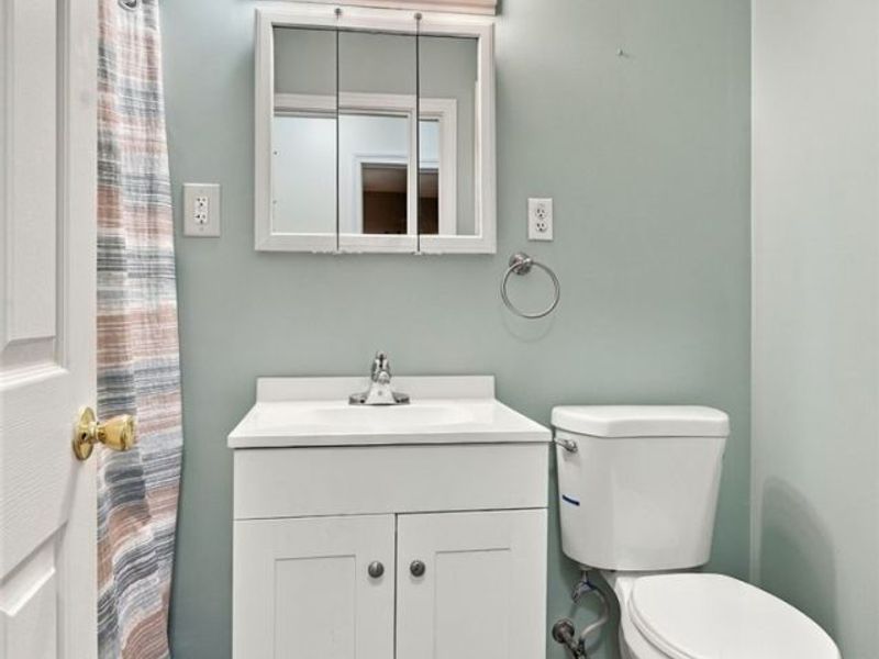 1010 S Broadway Street, New Philadelphia, OH 44663 Photo 16