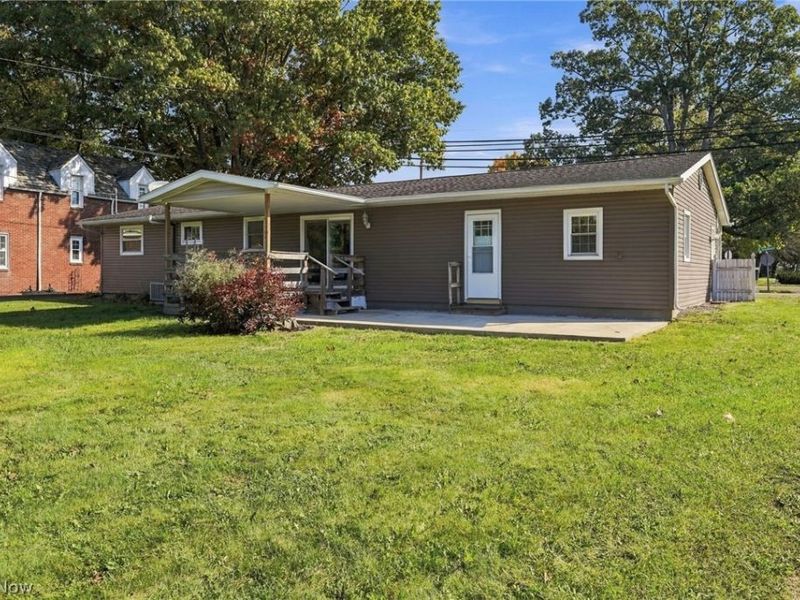1010 S Broadway Street, New Philadelphia, OH 44663 Photo 3