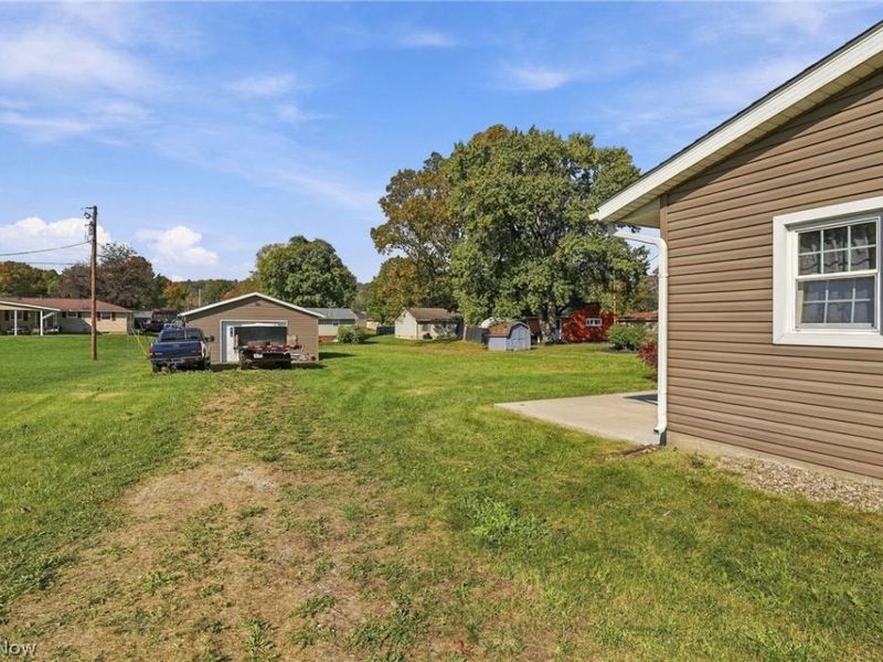 1010 S Broadway Street, New Philadelphia, OH 44663 Photo 6