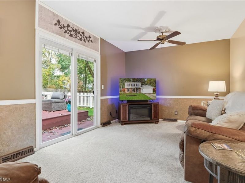 6124 Sherwood Drive, North Olmsted, OH 44070 Photo 13
