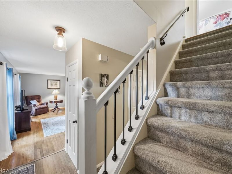 6124 Sherwood Drive, North Olmsted, OH 44070 Photo 23