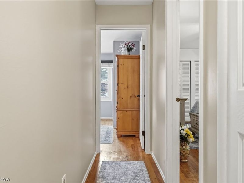 6124 Sherwood Drive, North Olmsted, OH 44070 Photo 28
