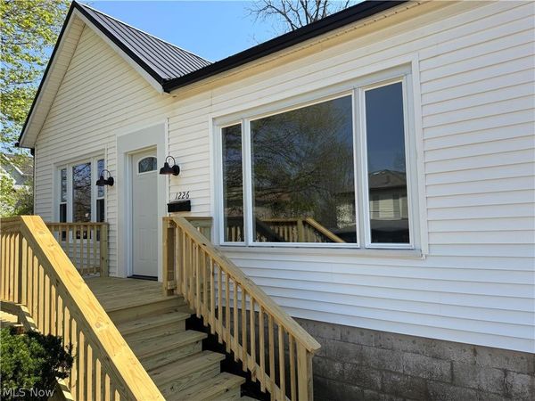 1226 Gomber Avenue , Cambridge, OH 43725