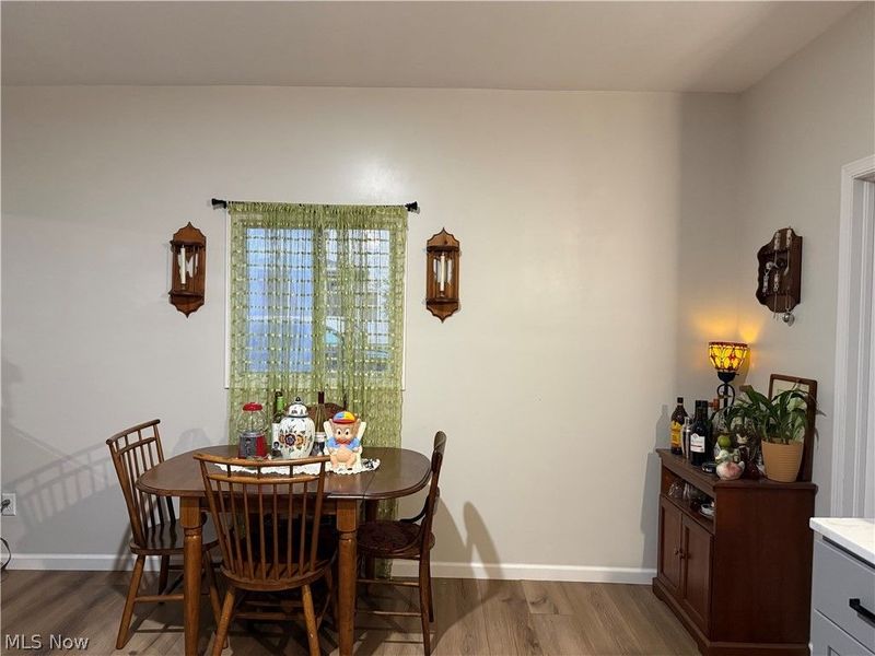 1226 Gomber Avenue, Cambridge, OH 43725 Photo 6
