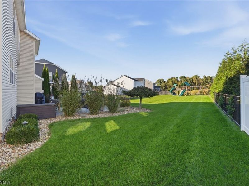 2625 Ledgestone Drive NW, Uniontown, OH 44685 Photo 39