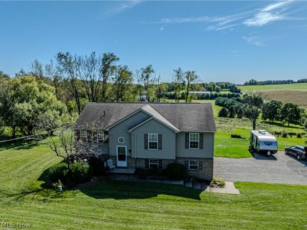 9142 Lisbon Street E, East Canton, OH 44730
