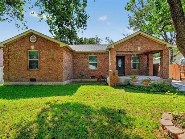 1802 McAdams Avenue , Dallas, TX 75224