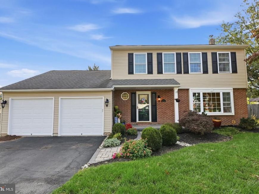 126 Hampton Drive, Langhorne, PA 19047 Main Photo