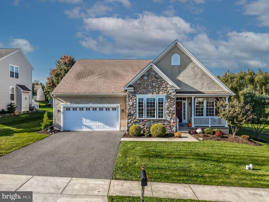 209 Cog Hill Drive, Honey Brook, PA 19344 Main Photo