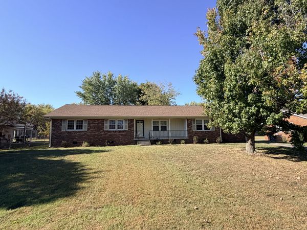 2406 Holman Ln , Springfield, TN 37172