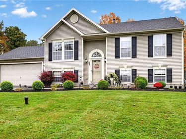 55 Athena Drive, Baldwinsville, NY 13027