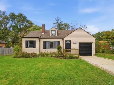 1661 Forestdale Avenue, Beavercreek, OH 45432