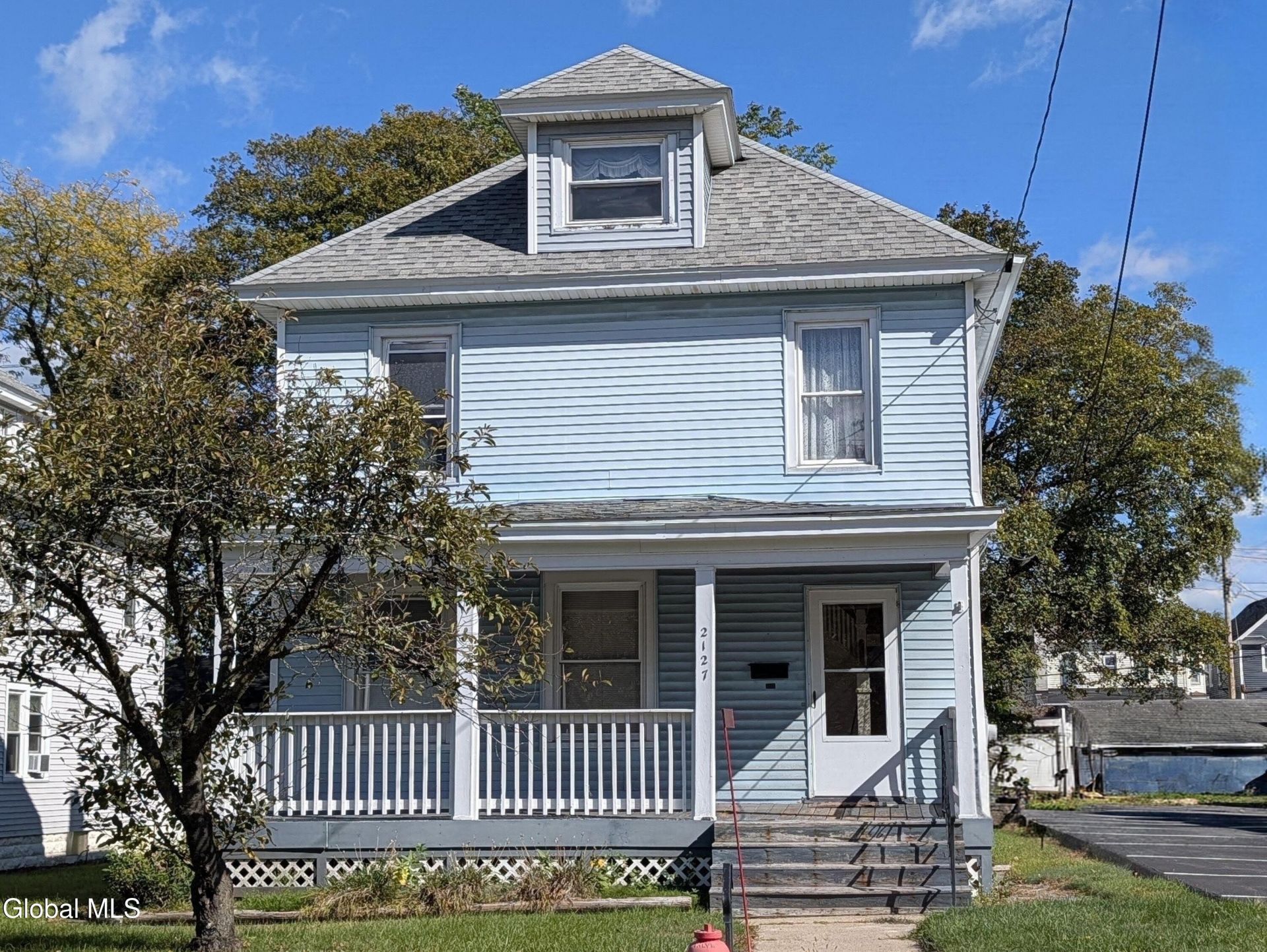 2127 Eastern Parkway, Schenectady, NY 12309 Main Photo