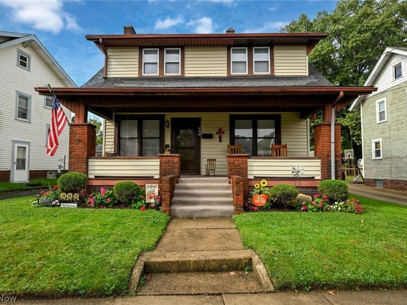 333 S Silver Street, Louisville, OH 44641 Photo 1