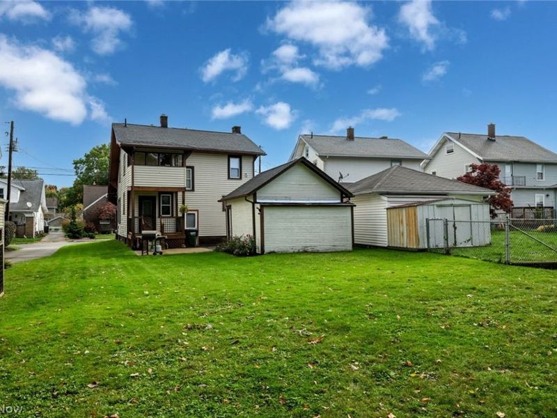333 S Silver Street, Louisville, OH 44641 Photo 10