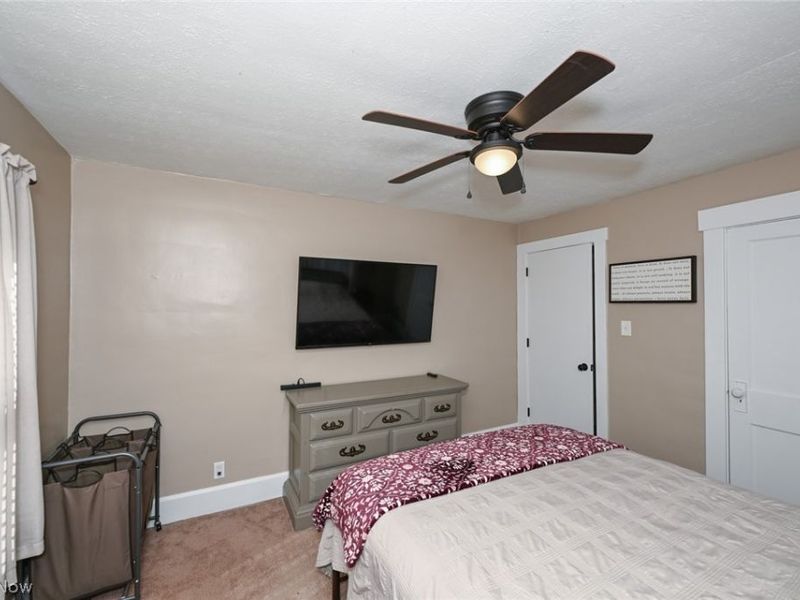 333 S Silver Street, Louisville, OH 44641 Photo 34