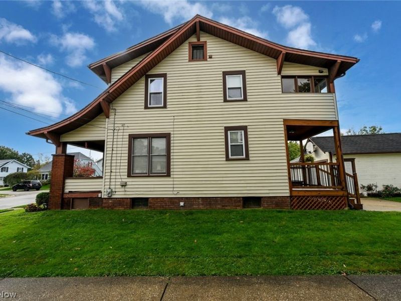 333 S Silver Street, Louisville, OH 44641 Photo 4