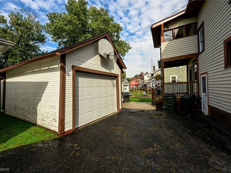 333 S Silver Street, Louisville, OH 44641 Photo 6