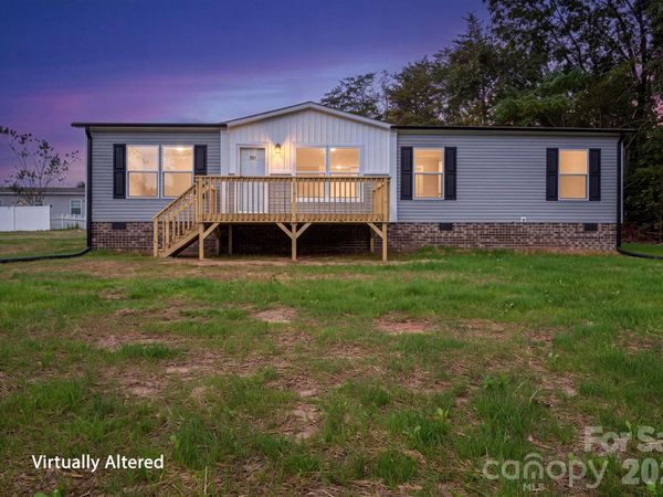 207 Grassy Field Court , Lawndale, NC 28090