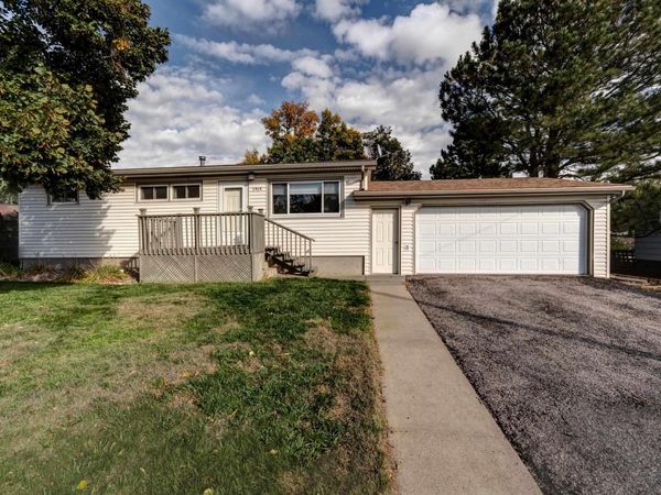1414 MINUTEMAN DR, Rapid City, SD 57701