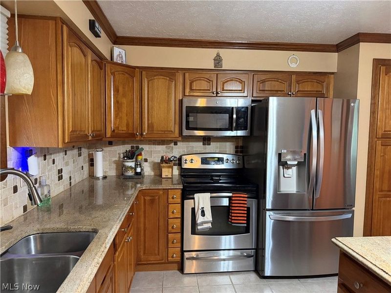 3281 Twain Circle, Brunswick, OH 44212 Photo 8