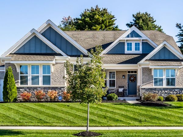 5419 Pembridge Lane, Zionsville, IN 46077