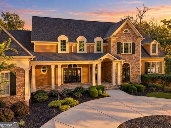 6225 Random Winds Bluff, Gainesville, GA 30506