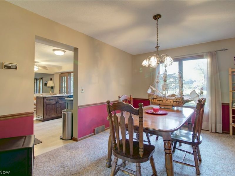 7170 Windwood Way, Olmsted Township, OH 44138 Photo 10