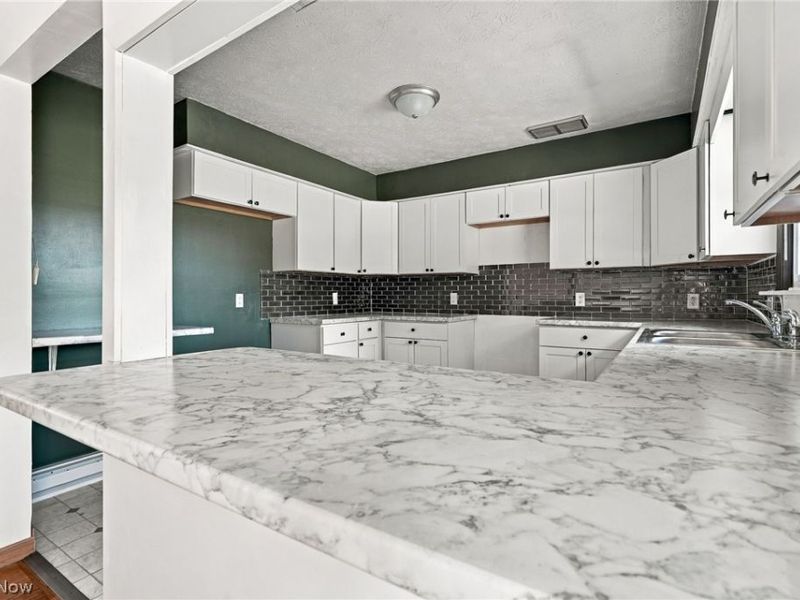 7011 Kensington Road NE, Carrollton, OH 44615 Photo 6