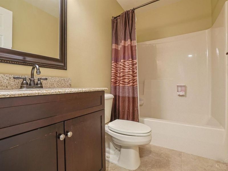 172 Palisades Pointe, Unit 1, Cincinnati, OH 45238 Photo 22
