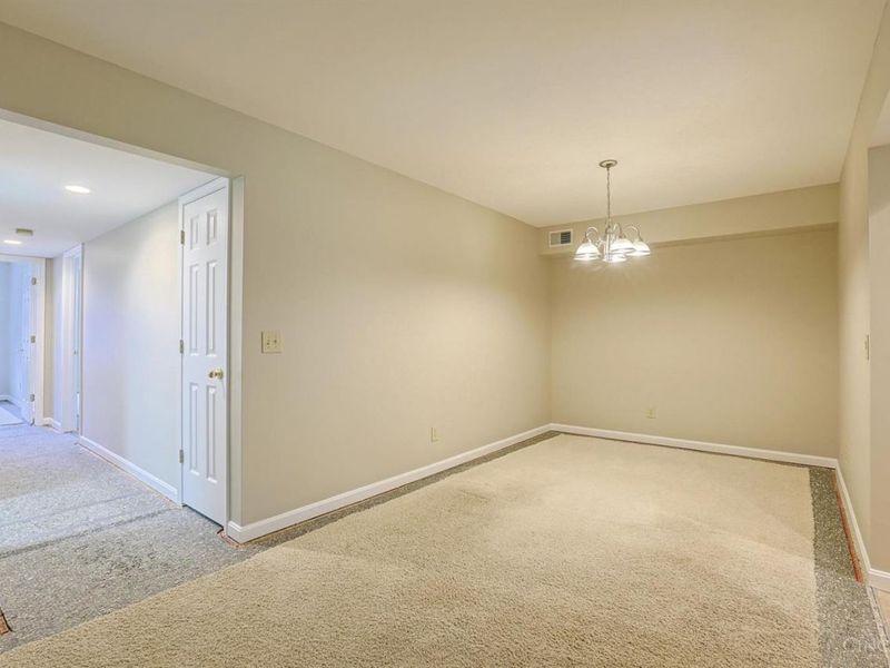 172 Palisades Pointe, Unit 1, Cincinnati, OH 45238 Photo 8