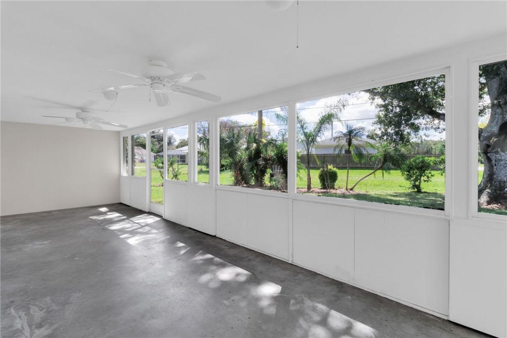 4545 13th Street, Vero Beach, FL 32966 Photo
