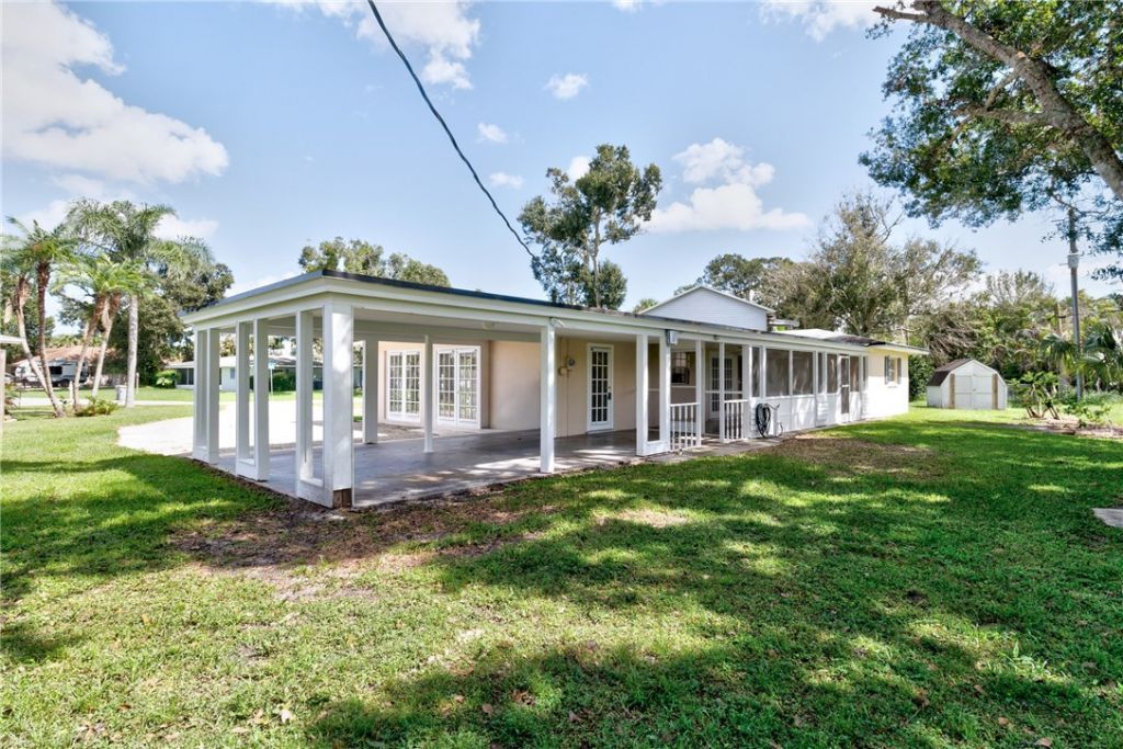 4545 13th Street, Vero Beach, FL 32966 Photo