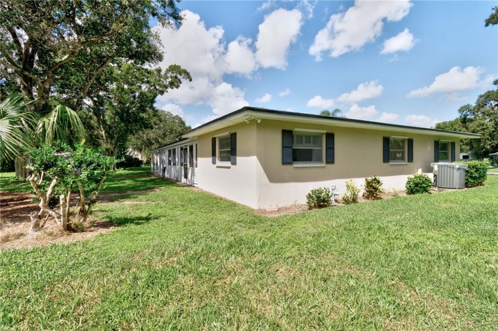 4545 13th Street, Vero Beach, FL 32966 Photo