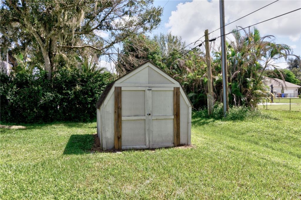 4545 13th Street, Vero Beach, FL 32966 Photo