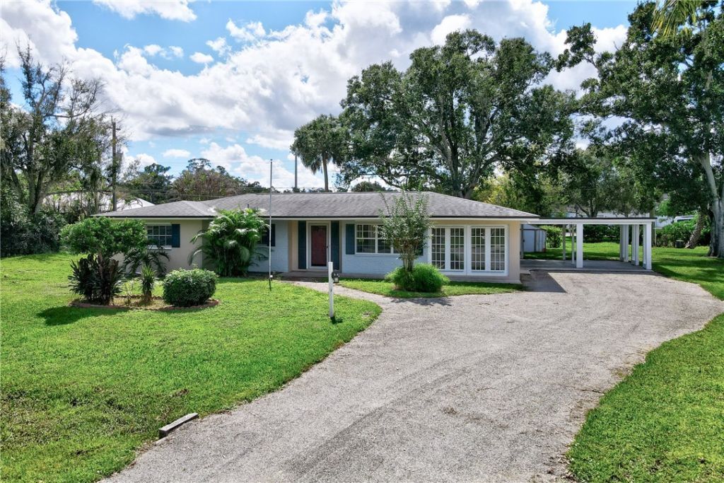 4545 13th Street, Vero Beach, FL 32966 Photo