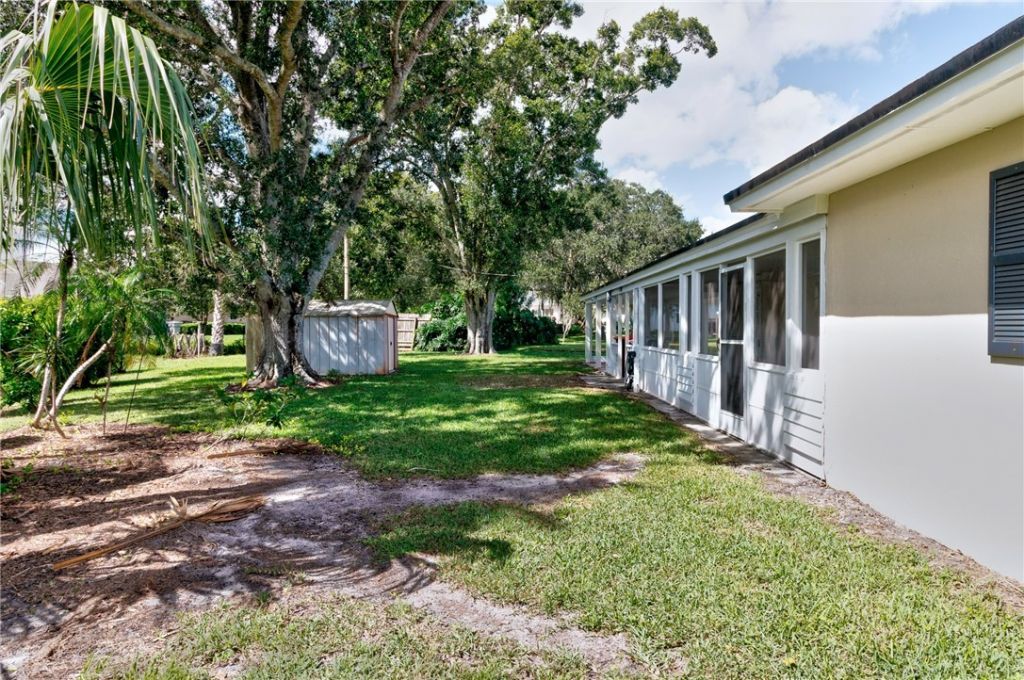 4545 13th Street, Vero Beach, FL 32966 Photo