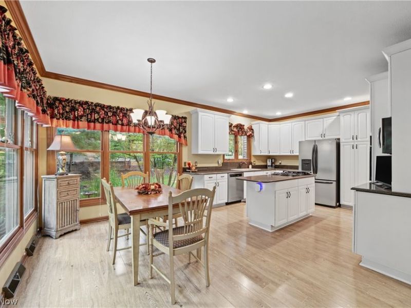 8519 Windsor Way, Broadview Heights, OH 44147 Photo 12