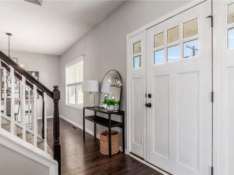 7957 Black Avenue, Cambridge, OH 43725 Photo 8