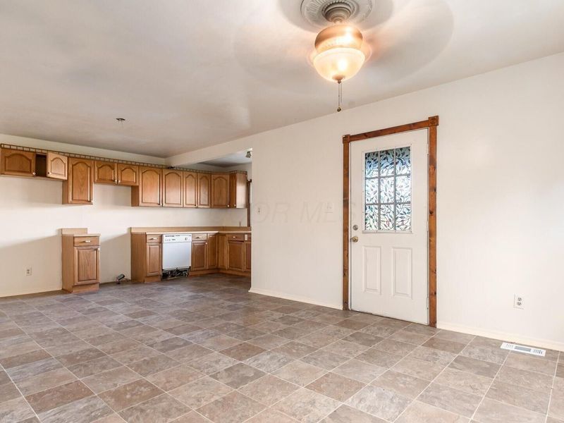 26377 Tarlton Adelphi Road, Laurelville, OH 43135 Photo 16