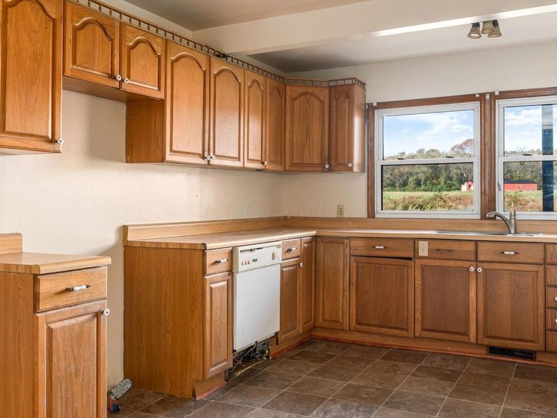 26377 Tarlton Adelphi Road, Laurelville, OH 43135 Photo 17