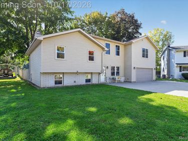 1106 Park Court, Tecumseh, Mi 49286
