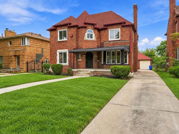 1821 Oakman Boulevard , Detroit, Mi 48238