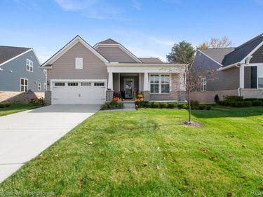 30074 Turtle Creek Circle, Lyon Township, Mi 48165