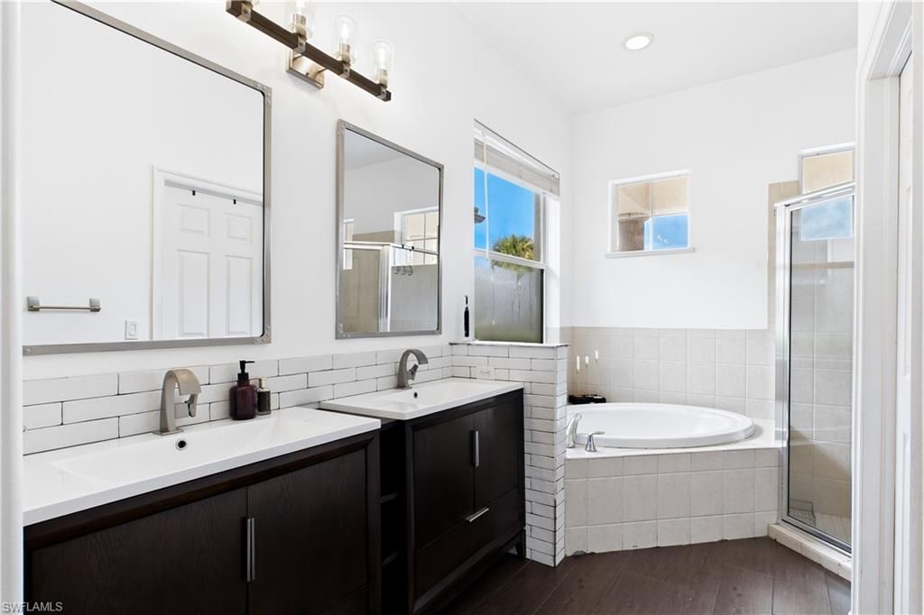 12886 Timber Ridge Dr , Fort Myers, FL 33913 Photo